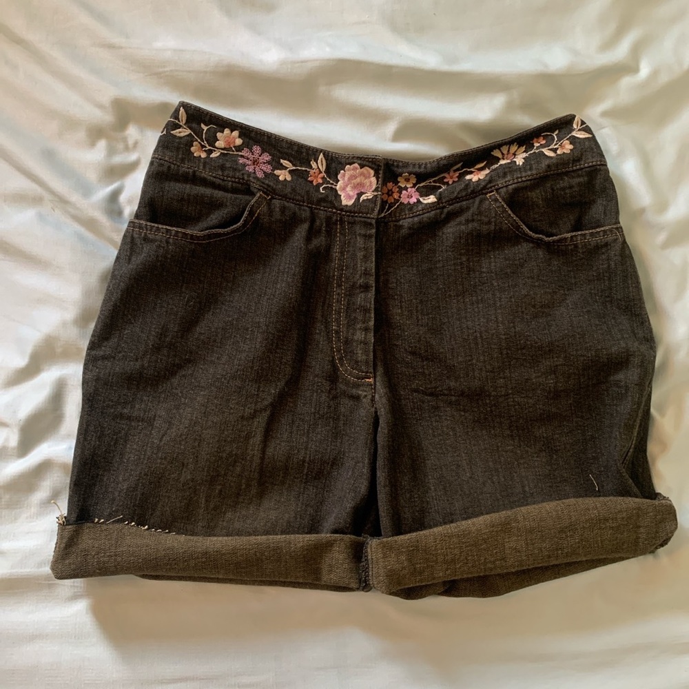 BOHO SHORTS! - Picture 1 of 2